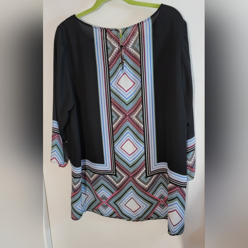 Rose & Olive Tunic Top - Picture 3 of 3